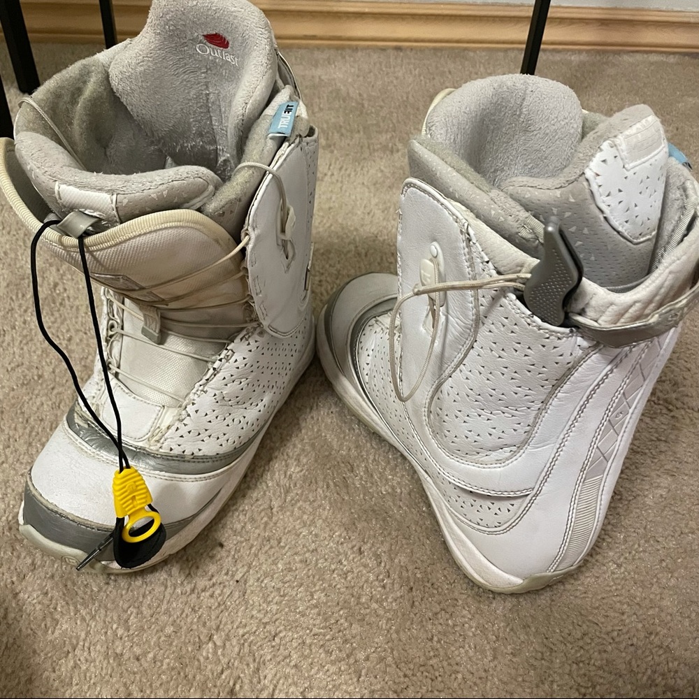 Burton Supreme Women’s Snowboarding Boots